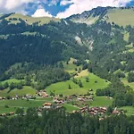 Mountain *nature *queen Beds *free Parking *