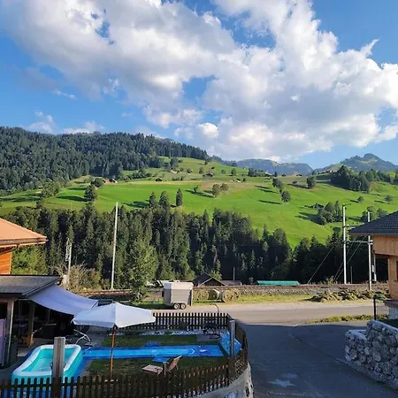 Mountain *nature *queen Beds *free Parking דירה *