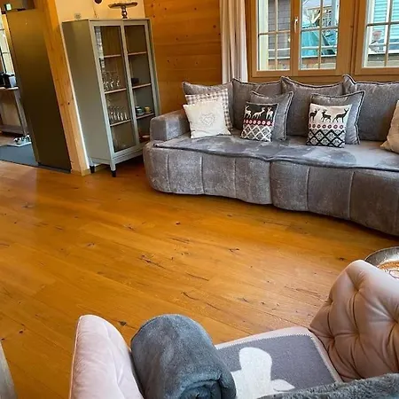 Mountain *nature *queen Beds *free Parking * Oberwil (Berne)