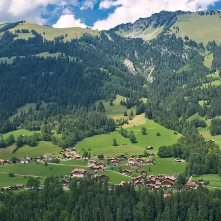 Mountain *nature *queen Beds *free Parking *