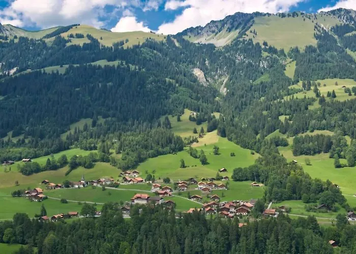 Mountain *nature *queen Beds *free Parking *