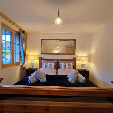 Mountain *nature *queen Beds *free Parking Oberwil (Berne)